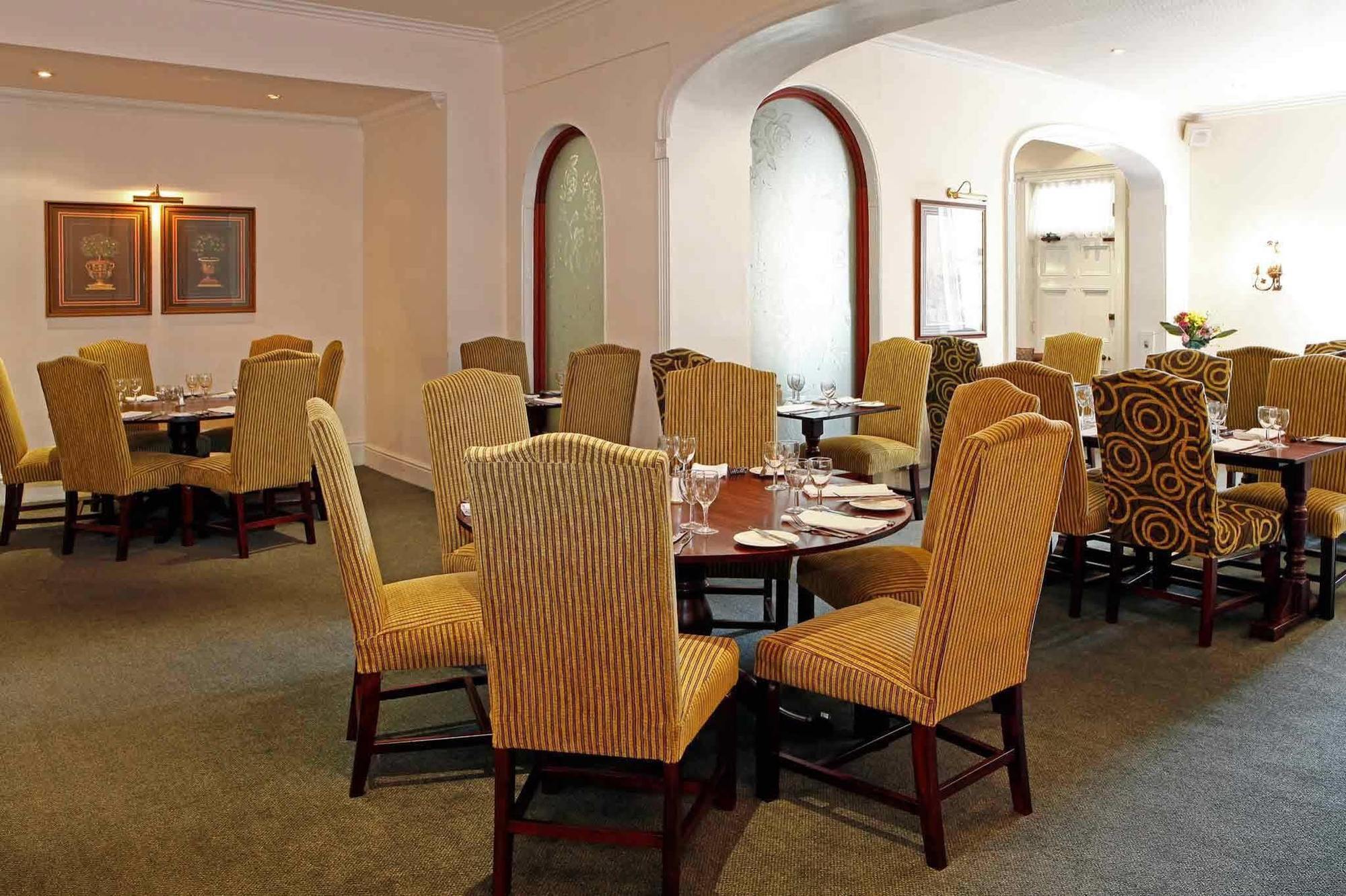 Stafford South Hatherton Hotel Penkridge Exterior photo